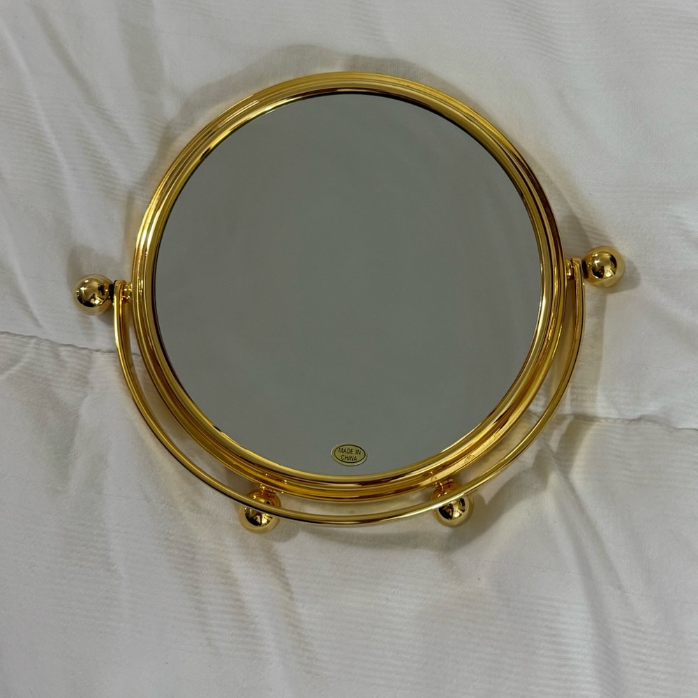 NWOT Mirror, countertop, magnifier/regular sided, gold - Picture 7 of 8